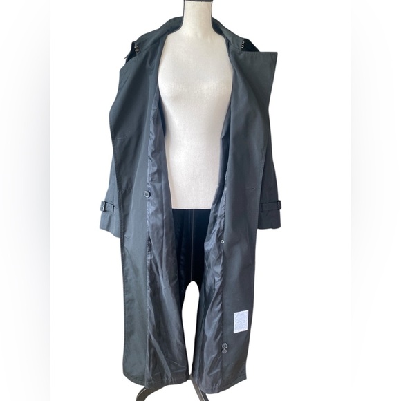 Vintage black women’s trenchcoat size 20 - Picture 10 of 12